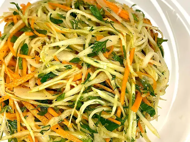 Salad with cabbage and carrots