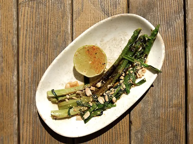 Asparagus wok edition