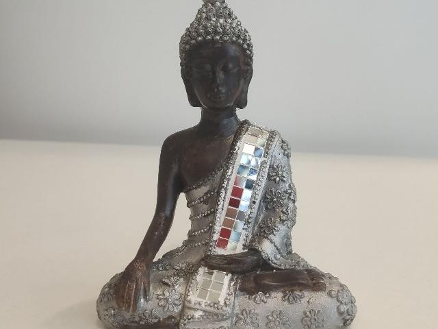 Статуэтка Будда серебристый 13см