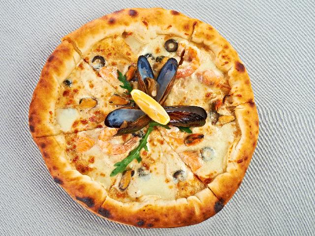 Пицца с морепродуктами 29см