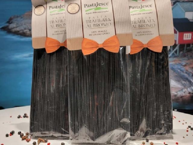 Макарони Джеске спагетті з чорнилом каракатиці 500 гр
