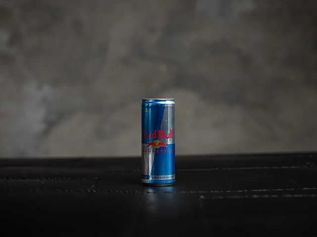 Енергетичний напій Red Bull Sugar Free