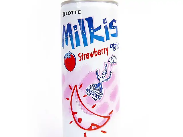 Strawberry Milkis LOTTE