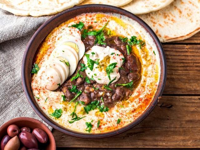 Хумус с бобами / Hummus with beans