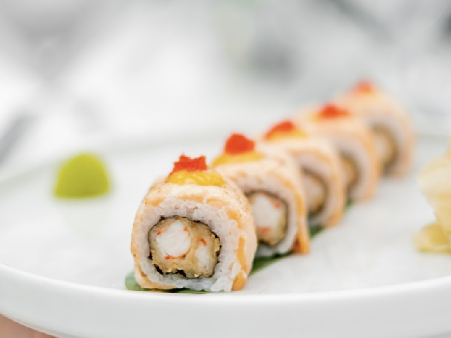 Salmon and crunch shrimp roll