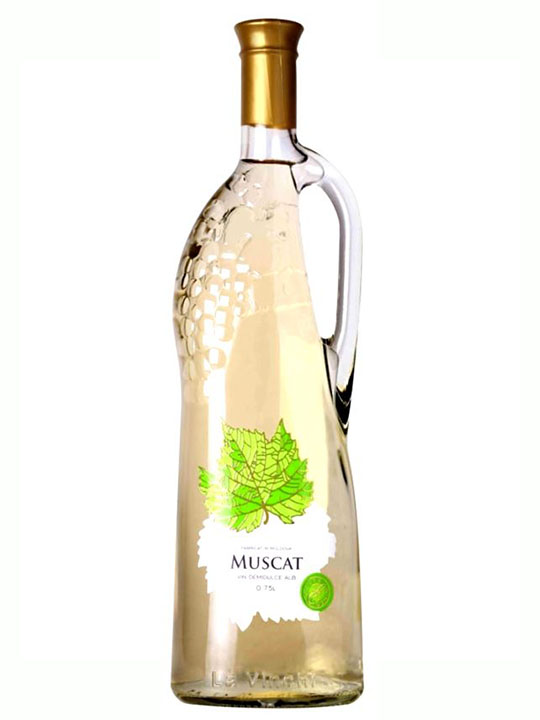 Вино белое полусладкое Muscat La Vinchi  Radacini, 0.75 л